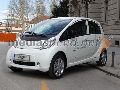 Peugeot iOn 100% električen