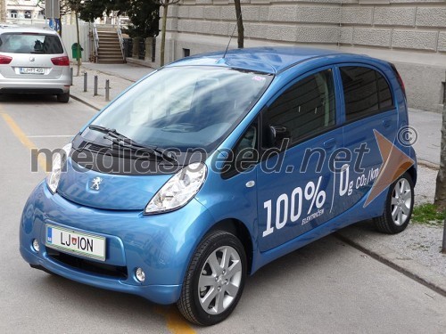 Peugeot iOn 100% električen