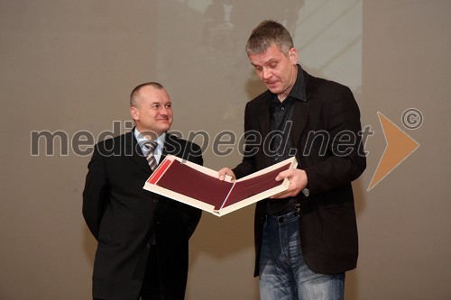 Franc Kangler, župan Mestne občine Maribor in Matjaž Wenzel, fotograf