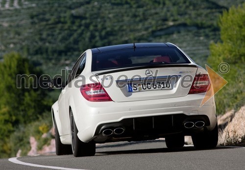 Mercedes-Benz C 63 AMG Coupe