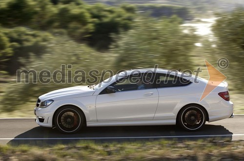 Novi Mercedes-Benz C 63 AMG Coupe