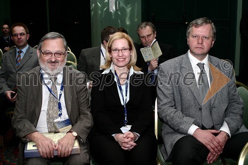 Prof. dr. Igor Tičar, dekan Fakultete za elektrotehniko, računalništvo in informatiko Univerze v Mariboru, dr. Andreja Pucihar, prodekanica Fakultete za organizacijske vede Univerze v Mariboru in prof. dr. Jernej Turk, dekan Fakultete za kmetijstvo in biosistemske vede Univerze v Mariboru