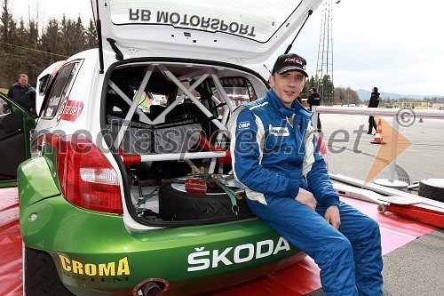 Škoda Fabia S2000 in Aleks Humar, voznik rallyja