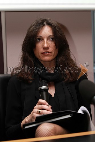 Nina Mauhler, direktorica direktorata za železnice in žičnice na ministrstvu za promet