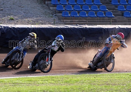 Roland Benkö (Gyula, Madžarska), Nejc Malešič (AMTK Ljubljana), Matic Ivačič (AMD Krško)