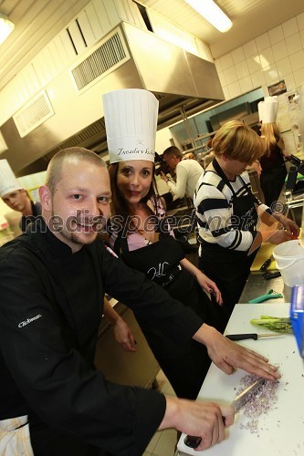 Znani kuhajo: Kuhanje zvezdnikov in predstavnikov medijev v hotelu Livada