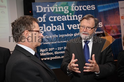 Igor Plestenjak, direktor Japti ter dr. Ivan Rozman, rektor Univerze v Mariboru