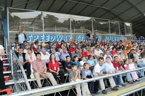 Pogled na tribuno stadiona Milenium