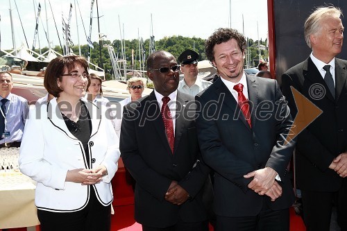 Dr. Ljubica Jelušič, ministrica za obrambo, dr. Peter Bossman, župan občine Piran in častni pokrovitelj Internautice 2011 in dr. Patrick Vlačič, minister za promet