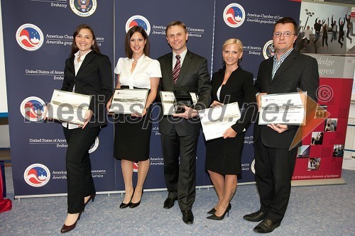 Barbara Rijavec, PWC d.o.o., Ana Krešič, Mars Overseas Holdings d.o.o., Tomaž Lanišek, Goodyear / Sava tires d.o.o., Jasmina Debevec, Lek, d.d. in Žiga Vavpotič, Zavod Ypsilon