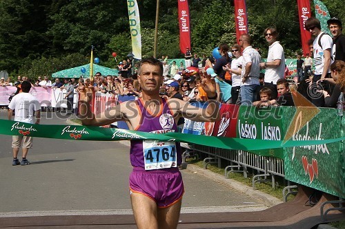 Robert Lendaro, zmagovalec v teku na 10 km