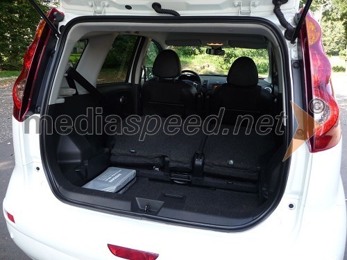 Nissan Note 1.6 16V tekna connect