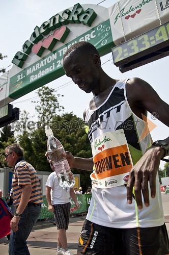 Edwin Kibowen, 1. mesto v kategoriji maratonci