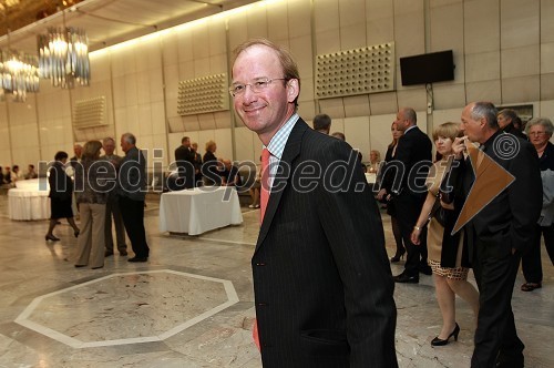 Andrew Paige, britanski veleposlanik