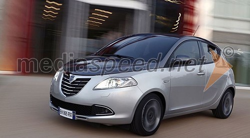 Lancia Ypsilon