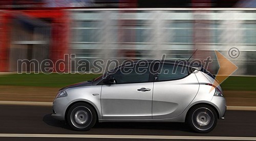 Lancia Ypsilon