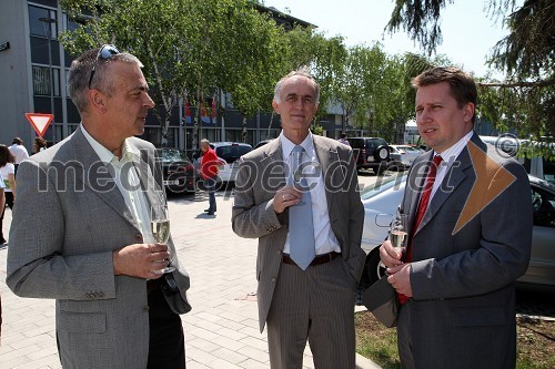 Dino Džafič, Energomont, Viktor Lovrenčič, tehnični direktor C&G in dr. Boris Žitnik, direktor EIMV