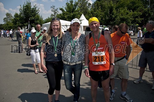 Ana Sirk, Petra Majdič, smučarska tekačica in Erih Sirk, tek na 42 km