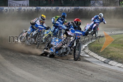 Jaroslaw Hampel (Poljska), Tomasz Gollob (Poljska), Greg Hancock (ZDA), in Jason Crump (Avstralija)