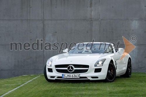 2012 Mercedes SLS AMG Roadster