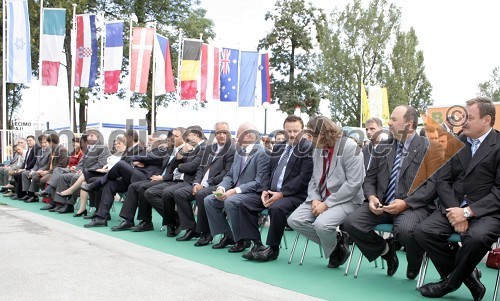 Zbrani ob otvoritvi 44. mednarodnega kmetijsko-živilskega sejma Gornja Radgona