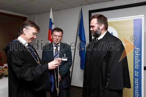 Prof. dr. Danijel Rebolj, rektor Univerze v Mariboru, prof. dr. Anton Dvoršek, Fakulteta za varnostne vede ter prof. dr. Gorazd Meško, dekan Fakultete za varnostne vede