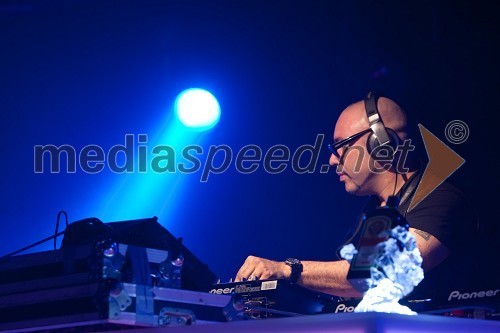 Roger Sanchez, DJ