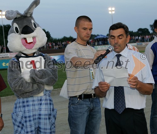 Otvoritveni govor lastnika stadiona Milenium in predsednika Speedway kluba Unia Goričan Zvonimirja - Zvonka Pavlice