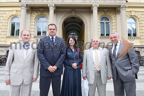 Dr. Valery Lukinykh, Krasnoyarsk State Agrarian University, Alfonz Antoni, podpredsednik Evropskega logističnega združenja, dr. Nataša Vid Kaloh, prevajalka, prof. dr. Nikolay Tsuglenok, rektor Krasnoyarsk State Agrarian University ter dr. Martin Lipičnik, dekan celjske Fakultete za logistiko