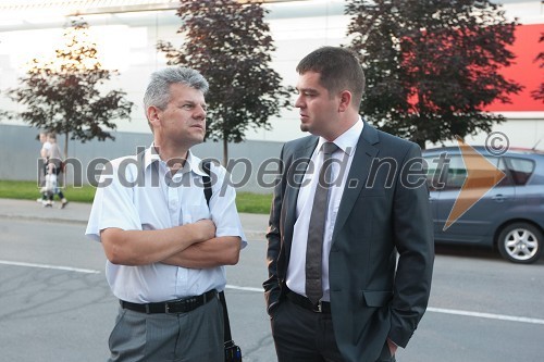 Brane Žmavčič, direktor Interijer Brežice in Benjamin Mirt, vodja prodaje lastnih programov Stilles d.o.o.
