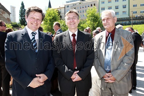 Gregor Pivec, direktor Univerzitetnega kliničnega centra Maribor, prof. dr. Danijel Rebolj, rektor Univerze v Mariboru in …