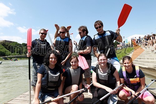 Raft ekipa Študentski svet stanovalcev Študentskih domov UM