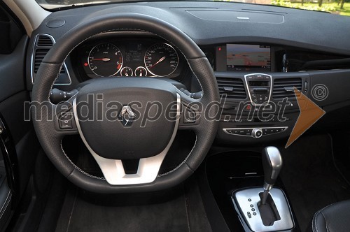 Renault Laguna Grandtour dCi 175 BVA Bose & Design