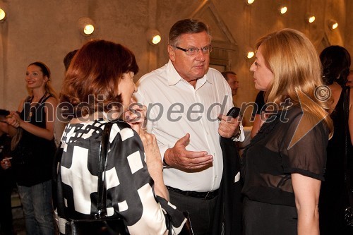 Albina Pandur, mama režiserja Tomaža Pandurja, Dušan Mlakar, režiser in Livija Pandur, sestra režiserja Tomaža Pandurja