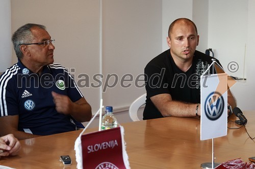 Felix Magath, trener kluba Wolfsburg in Siniša Brkič, trener Triglava