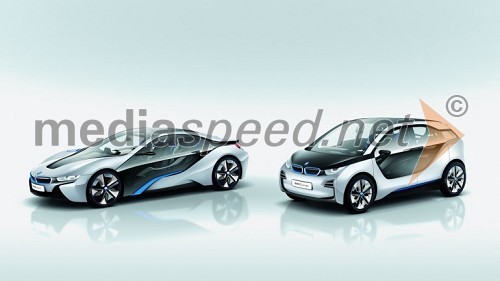 BMW i3 in i8 razkrita