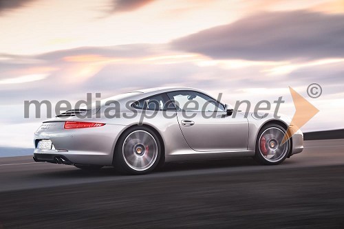 Porsche 911 Carrera 2012