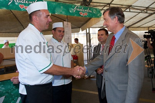 Jože Horvat, vodja kuhinje Terme Lendava in dr. Danilo Türk, predsednik Republike Slovenije in ... ter mag. Anton Balažek, župan občine Lendava