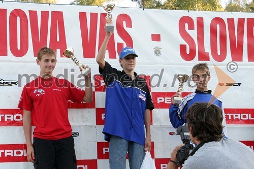 Zmagovalni oder v razredu člani do 80 ccm: Peter Tadič (MTD racing), Deni Ušaj (MK Bartog Fortuna) in Aljoša Molnar (AMD Feroda)