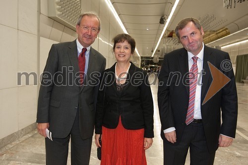 dr. Erwin Kubesch, avstrijski veleposlanik v Sloveniji, dr. Barbara Simoniti in 	Günter Salzmann, namestnik veleposlanika Republike Avstrije