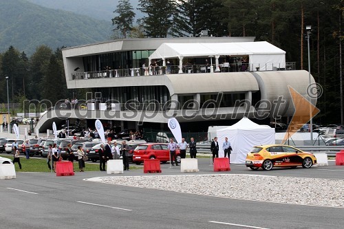 Poslovni poligon Porsche Slovenija, Center varne vožnje Vransko 	 
