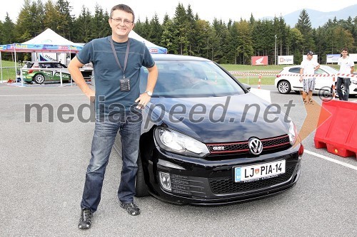 PORSCHE SLOVENIJA, poslovni poligon