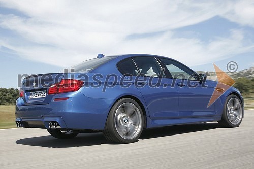 BMW M5 2012