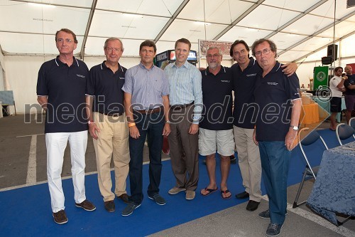 Jos Douma, veleposlanik Nizozemske v Sloveniji, dr. Erwin Kubesch, veleposlanik Avstrije v Sloveniji,mag. Igor Kolenc, župan občine Izola, Samuel Žbogar, minister za zunanje zadeve, Branko Auguštin, JK Veter, Vojislav Šuc, vodja diplomatske regate in 	Enrico Galassi, lastnik marine v Izoli