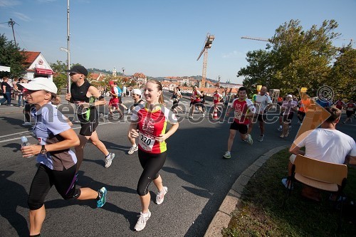 Tekači Brezplačna fotografija na facebooku