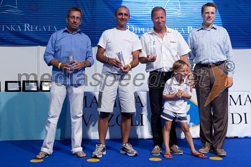 Christian Bayer, tp52, Jurica Šiljeg, Mitja Kosmina, Maxi Jena in Samuel Žbogar, minister za zunanje zadeve