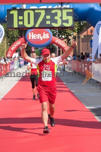 Mitja Slekovec (1120) Brezplačna fotografija na facebooku