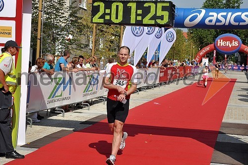 Aleksander Osojnik (345) Brezplačna fotografija na facebooku
