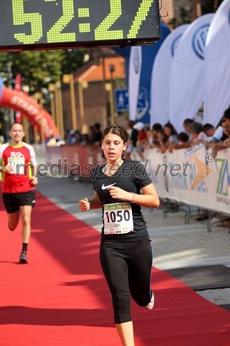 Staša Čopi (1050) Brezplačna fotografija na facebooku