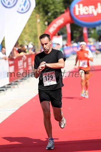 2. Eko Maraton Maribor, tekaški maraton, tekači, dodatno